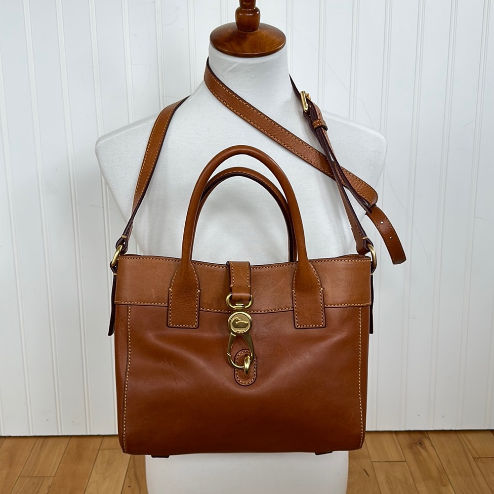 Dooney & Bourke Florentine Amelie Tote